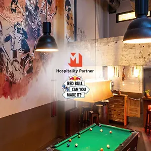 酒店 Meininger Bruxelles Center, Sint-Jans-Molenbeek
