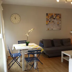  Apartamento Central Yellow Apartment