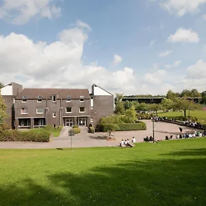 Хостел Des 3 Fontaines, Auderghem