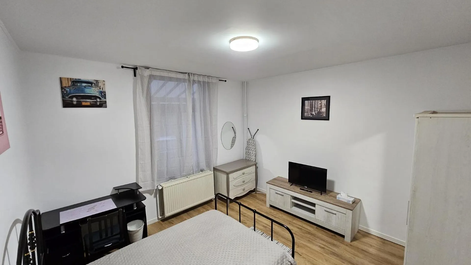 Guest house Top Place In The Heart Of Europe Schaerbeek Belgium